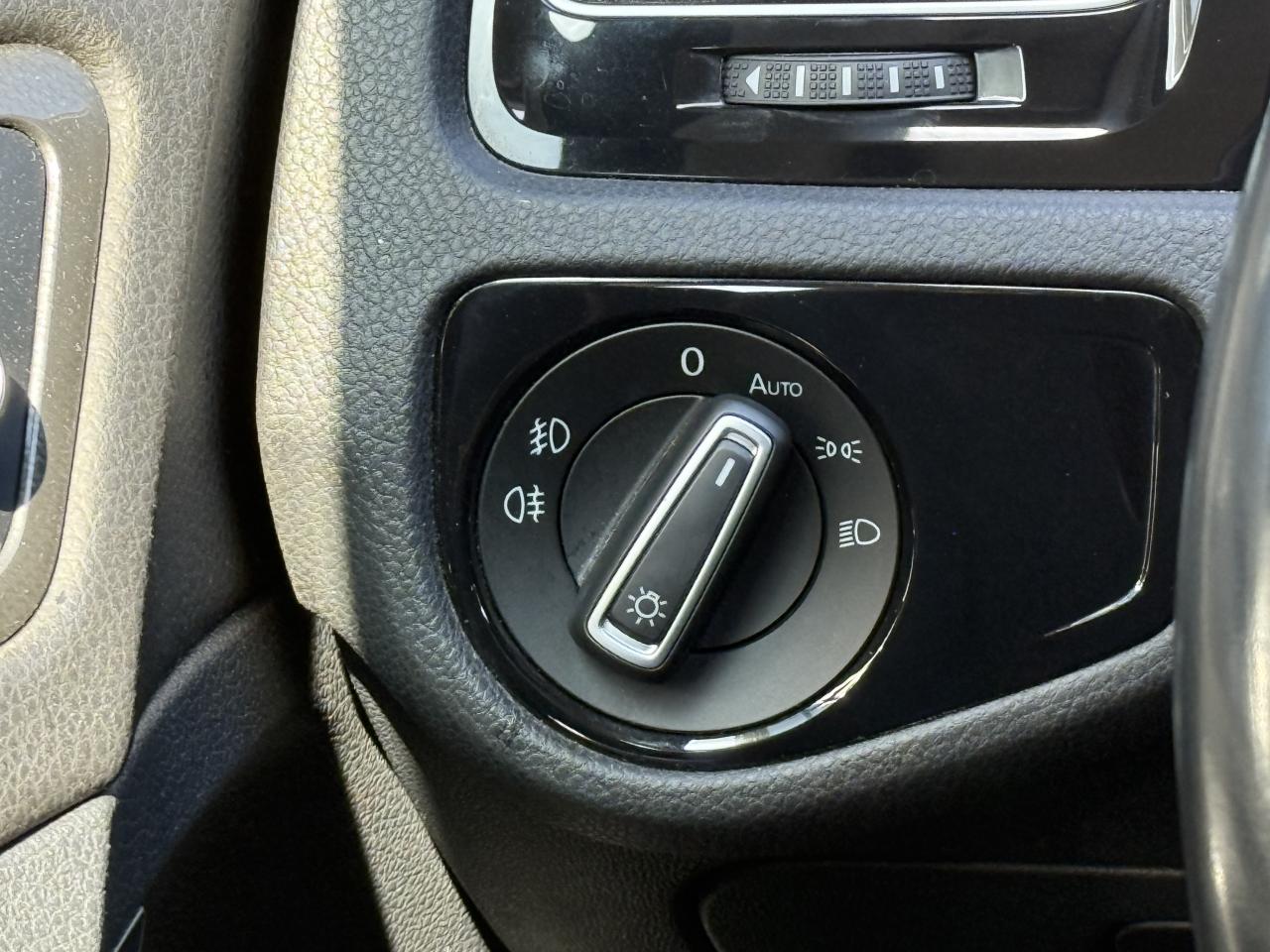image_3140945_12