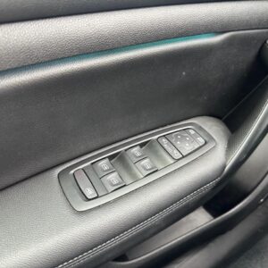RENAULT MEGANE Mégane 1.3 TCe 140 ch EDC Techno ESSENCE – Image 15