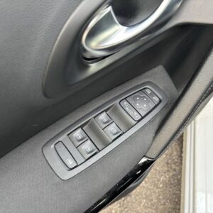 RENAULT KADJAR 1.5 Blue dCi 115 ch EDC Business DIESEL – Image 13