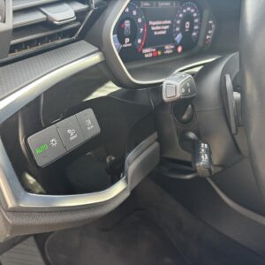 AUDI Q3 1.5 35 TFSI 150 ch S-tronic Business Line ESSENCE – Image 15