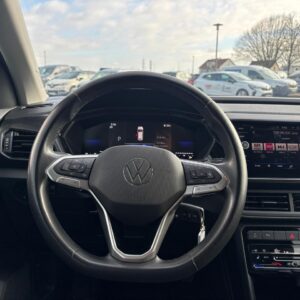 VOLKSWAGEN T-CROSS 1.0 TSI 110 ch S&S DSG 7 Life + Options ESSENCE – Image 4