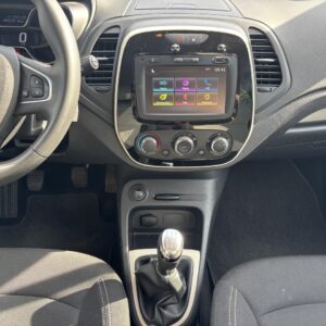 RENAULT CAPTUR 0.9 Energy TCe 90 ch Business ESSENCE – Image 9