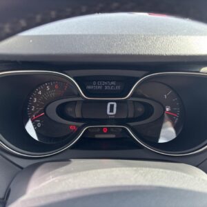 RENAULT CAPTUR 0.9 Energy TCe 90 ch Business ESSENCE – Image 11