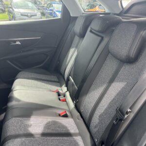 PEUGEOT 3008 1.5 BlueHDi S&S 130 ch EAT8 Allure Business DIESEL – Image 12