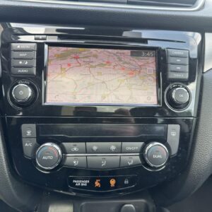 NISSAN QASHQAI 1,3 DIG-T 160 ch BVA N-Connecta ESSENCE – Image 5