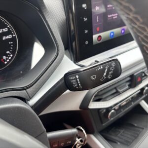 SEAT ARONA 1.0 TSI 110 CH S&S Business ESSENCE – Image 18