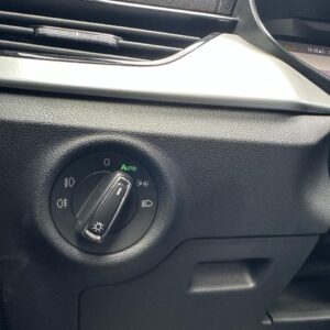 SKODA KAMIQ 1.0 TSI Evo 110 ch Business ESSENCE – Image 16