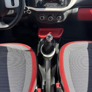 RENAULT TWINGO 0.9 TCe 90 ch Limited ESSENCE – Image 12