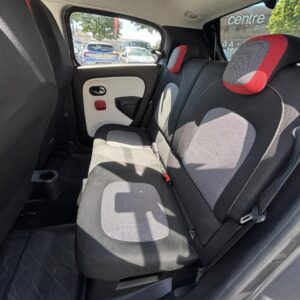 RENAULT TWINGO 0.9 TCe 90 ch Limited ESSENCE – Image 11