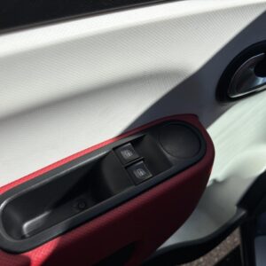 RENAULT TWINGO 0.9 TCe 90 ch Limited ESSENCE – Image 14