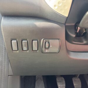 RENAULT TWINGO 0.9 TCe 90 ch Limited ESSENCE – Image 13