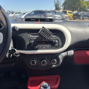RENAULT TWINGO 0.9 TCe 90 ch Limited ESSENCE – Image 5