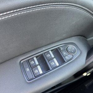 RENAULT CAPTUR 1.3 Mild Hybrid 140 ch Techno ESSENCE – Image 13