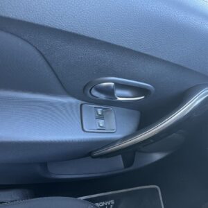 DACIA SANDERO 0.9 TCe 90 ch Lauréate ESSENCE – Image 12