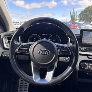 KIA XCEED 1.5 T-GDI 160 BV DCT Premium ESSENCE – Image 4