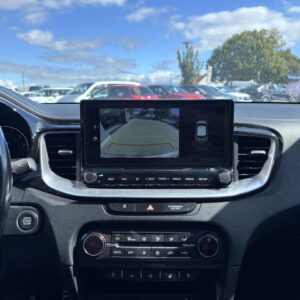 KIA XCEED 1.5 T-GDI 160 BV DCT Premium ESSENCE – Image 5