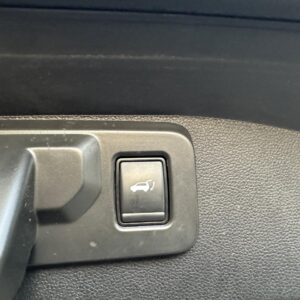 RENAULT AUSTRAL 1.2 E-Tech Hybride 200 ch Iconic Esprit Alpine HYBRIDE ESSENCE – Image 10